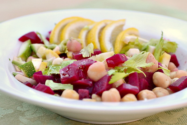 Chick pea & beet summer salad