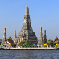 Climb Wat Arun