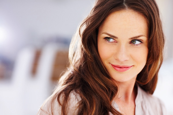 Woman with healthy shinny hair