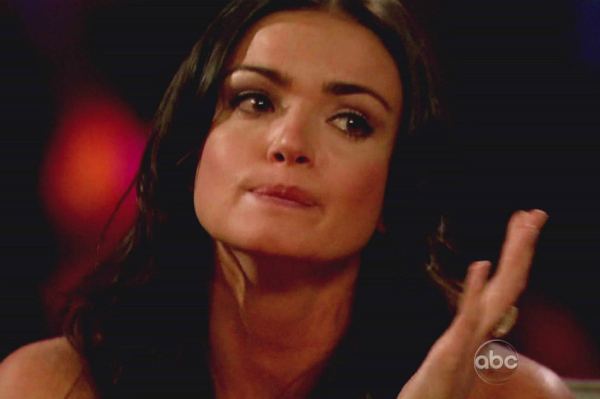Bachelor Villain Courtney Robertson