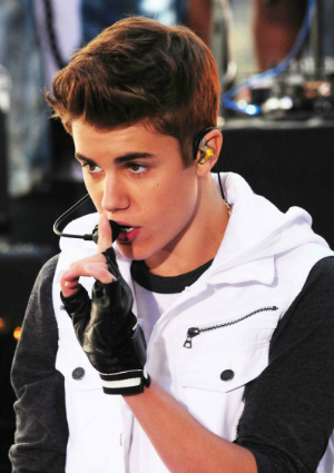 Justin Bieber Peforming at Rockefeller Center in NYC