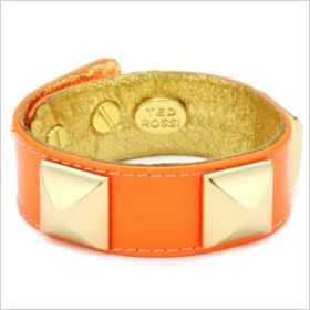 Bold bangle