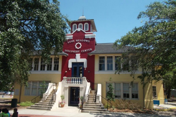 Lynn Meadows Discovery Center