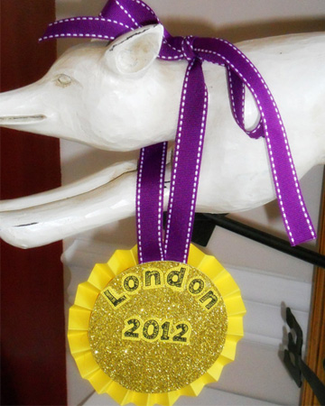 DIY Summer games medal