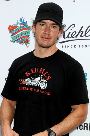 Mark-Paul Gosselaar talks SAved by the Bell