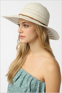 Hat: Pins and Needles crochet floppy hat