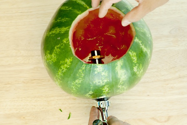 Watermelon cocktail keg 8
