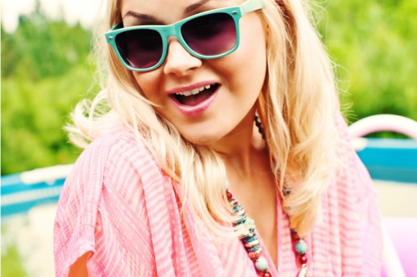 woman in bright summer outfit