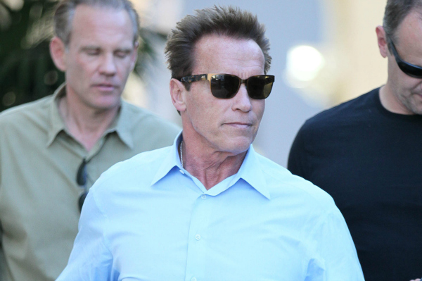 Arnold Schwarzenegger with Bodyguards