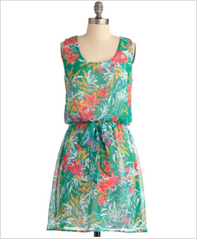 simple but stylish sundress i
