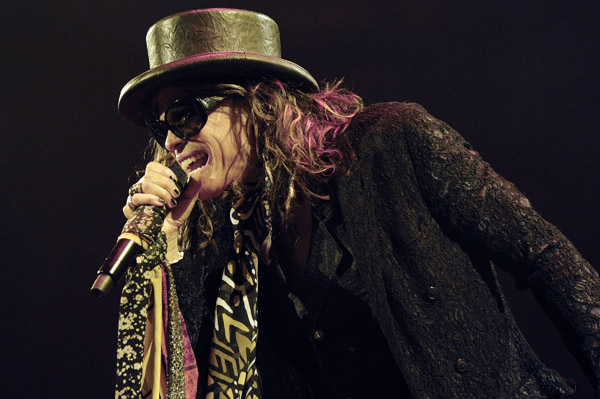 Steven Tyler is leaving American Idol