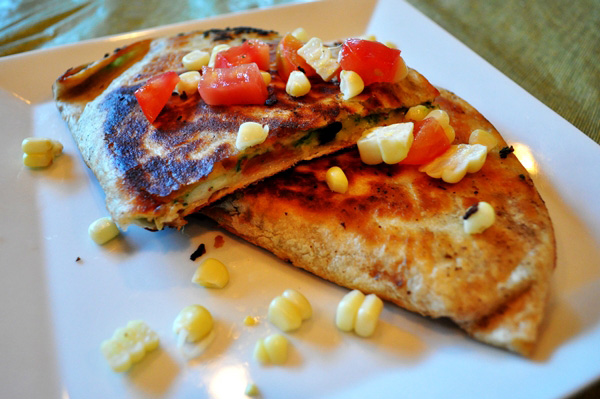Pesto quesadilla