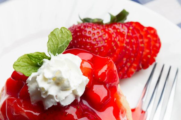 Wimbledon cake