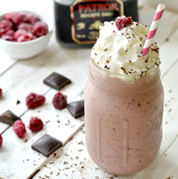 Raspberry cocoa shake