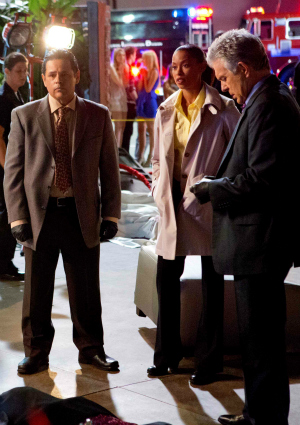 Actor Raymond Cruz, Actress Kearran Giovanni, and Actor Tony Denison on Major Crimes