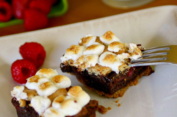 S'mores-n-berry bars