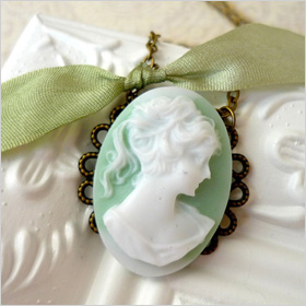 Cameo jewellery