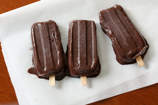 red-wine-fudgesicles.jpg