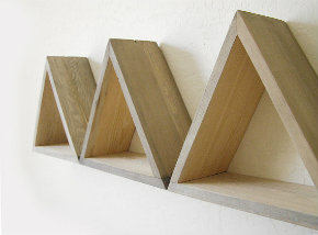 Triangle shelving