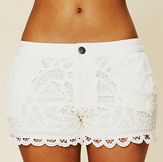white lace shorts