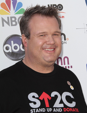 Eric Stonestreet kicked out of Dodger's game