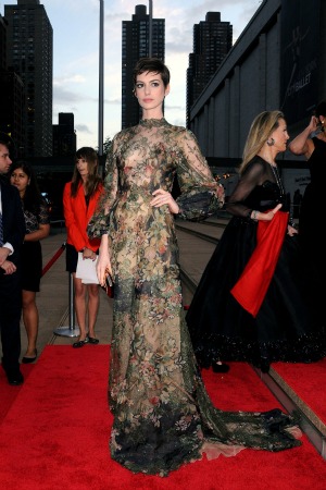 Anne Hathaway at NYC Ballet function