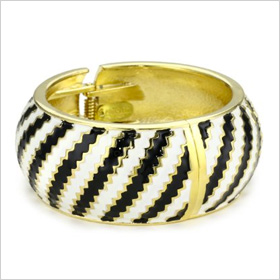 Black and white ceramic cuff