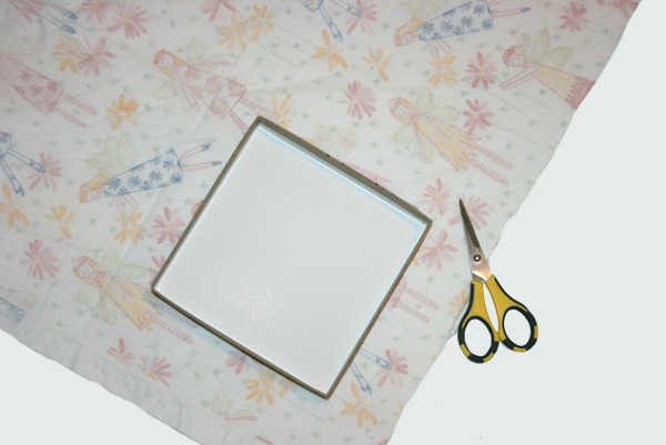DIY fabric covered box -- measure and cut