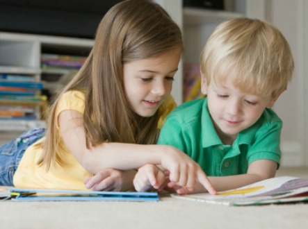 kids reading books