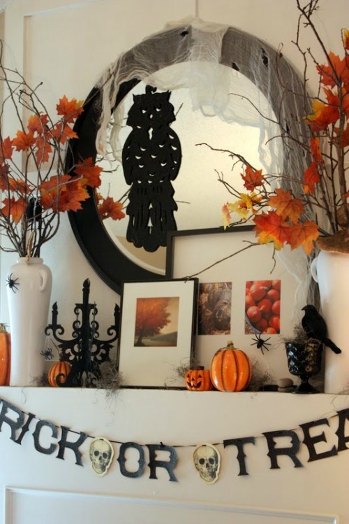 Halloween mantel