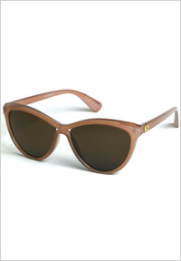 Oversized sunnies