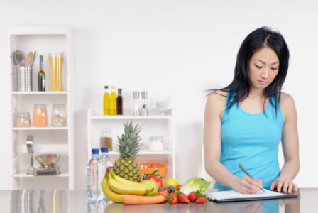 Woman logging her calories