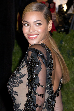 Beyonce pulls out of A Star is Born