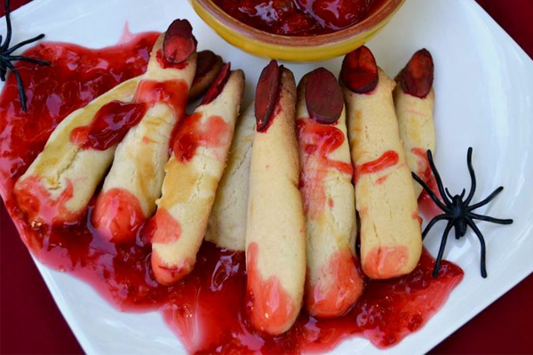Bloody finger cookies