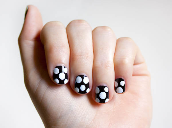 The finished polka dot nail