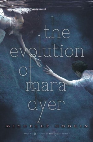 The Evolution of Mara Dyer cover
