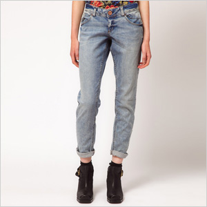90s-inspired denim