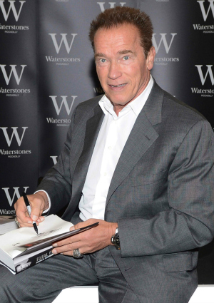 Arnold Schwarzenegger at Book Signing