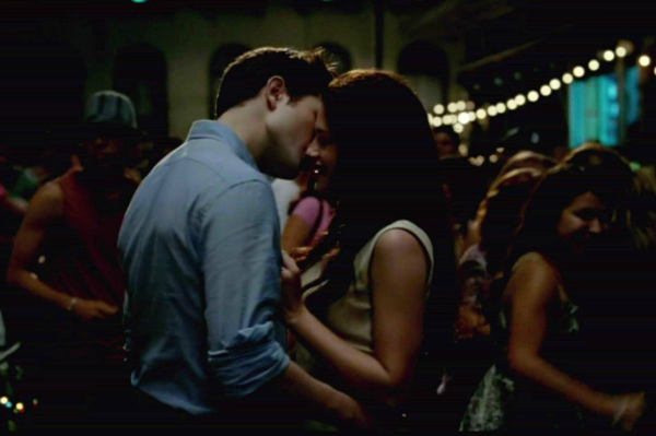 Robert Pattinson and Kristen Stewart in Breaking Dawn Reception Scene