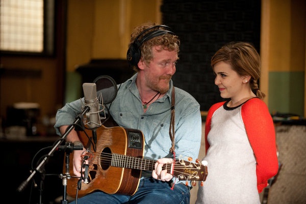 Glen Hansard and Mae Whitman on Parenthood