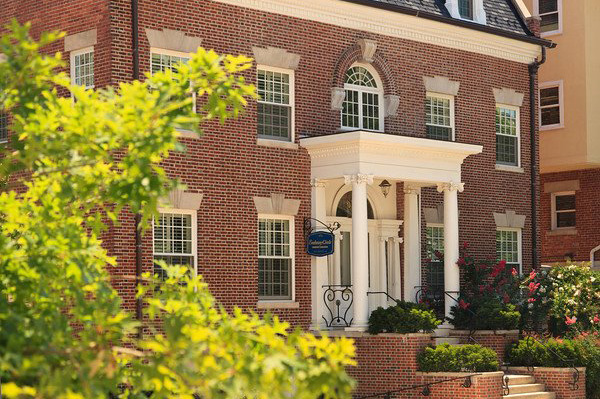 Embassy Circle Guest House