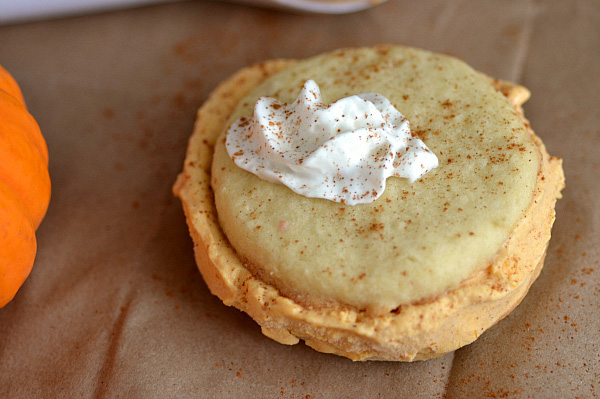 Cinnamon pumpkin ice cream sandwiches