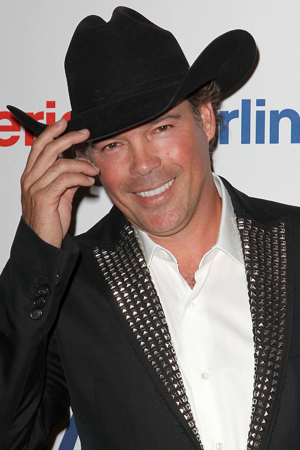 Clay Walker at the 2012 CMA Awards