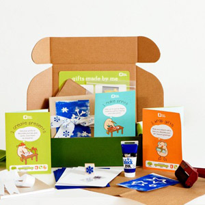 Kiwi Crafte Holiday Gift Crate