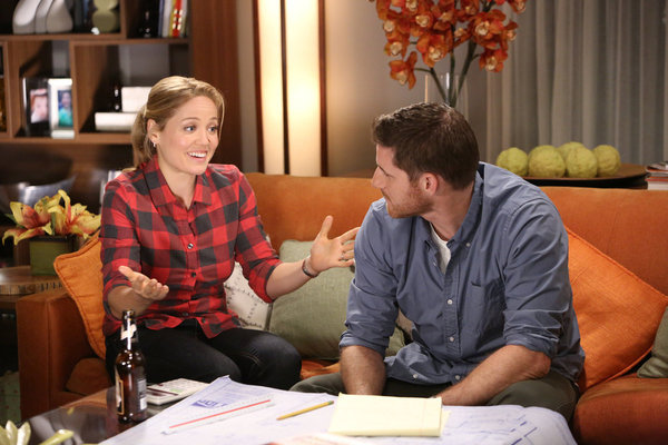 Parenthood's Julia apologizing to Joel