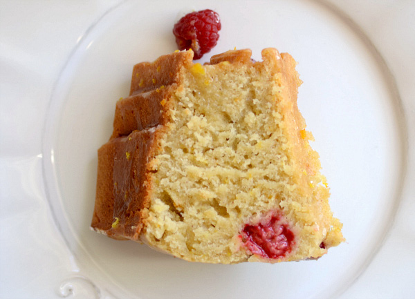 Spiced berry Star of David Bundt cake
