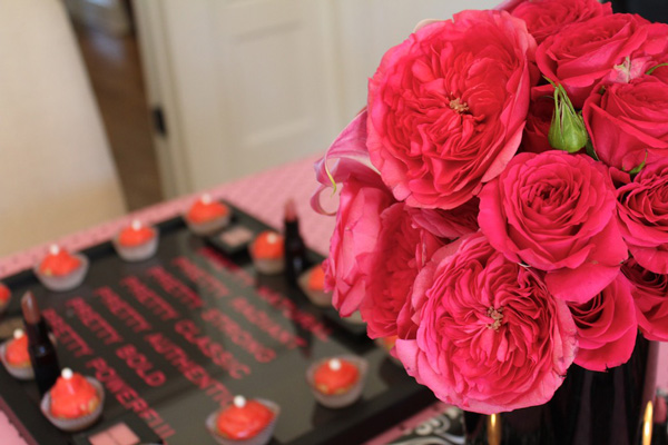 Photo frame trays