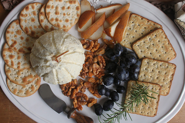 white gourd cheese ball
