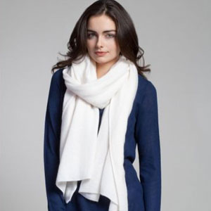 Warren and White travel wrap
