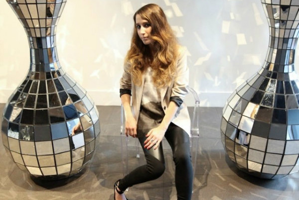 Bombshell tresses